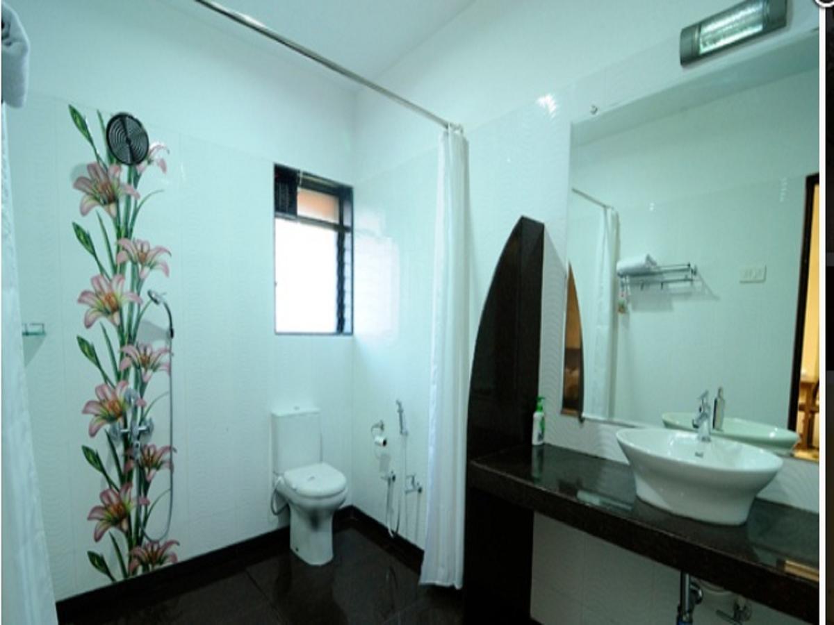Tigers Heaven Resort Chimur Rom bilde